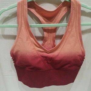 Victorias Secret Pink Sport Bra XL REMOVABLE PADDING SEAMLESS LIGHTLY LINED NWT